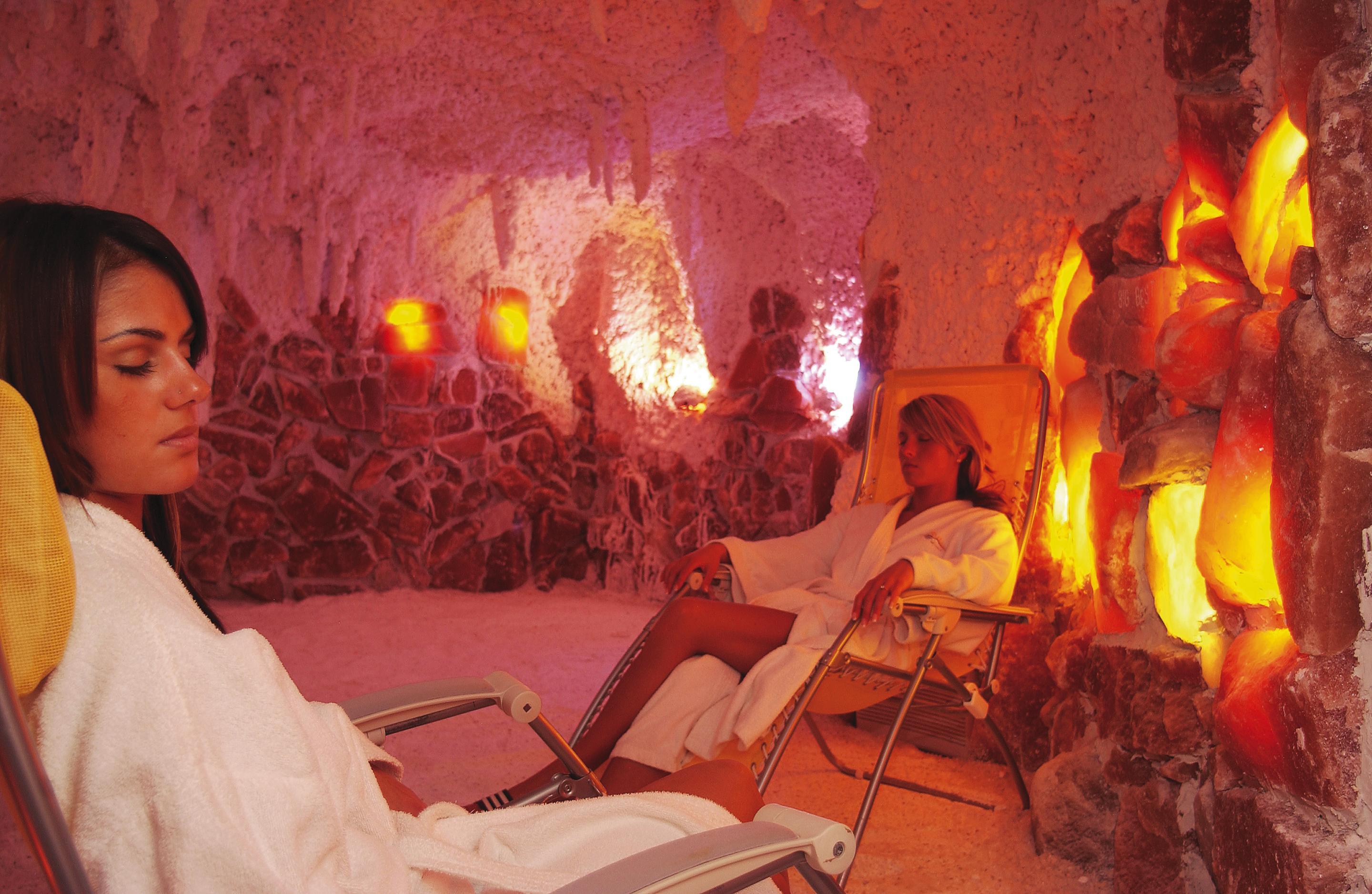 فندق وسبا شتيجنبرجر باد بيرمونت المظهر الخارجي الصورة Salt cave therapy