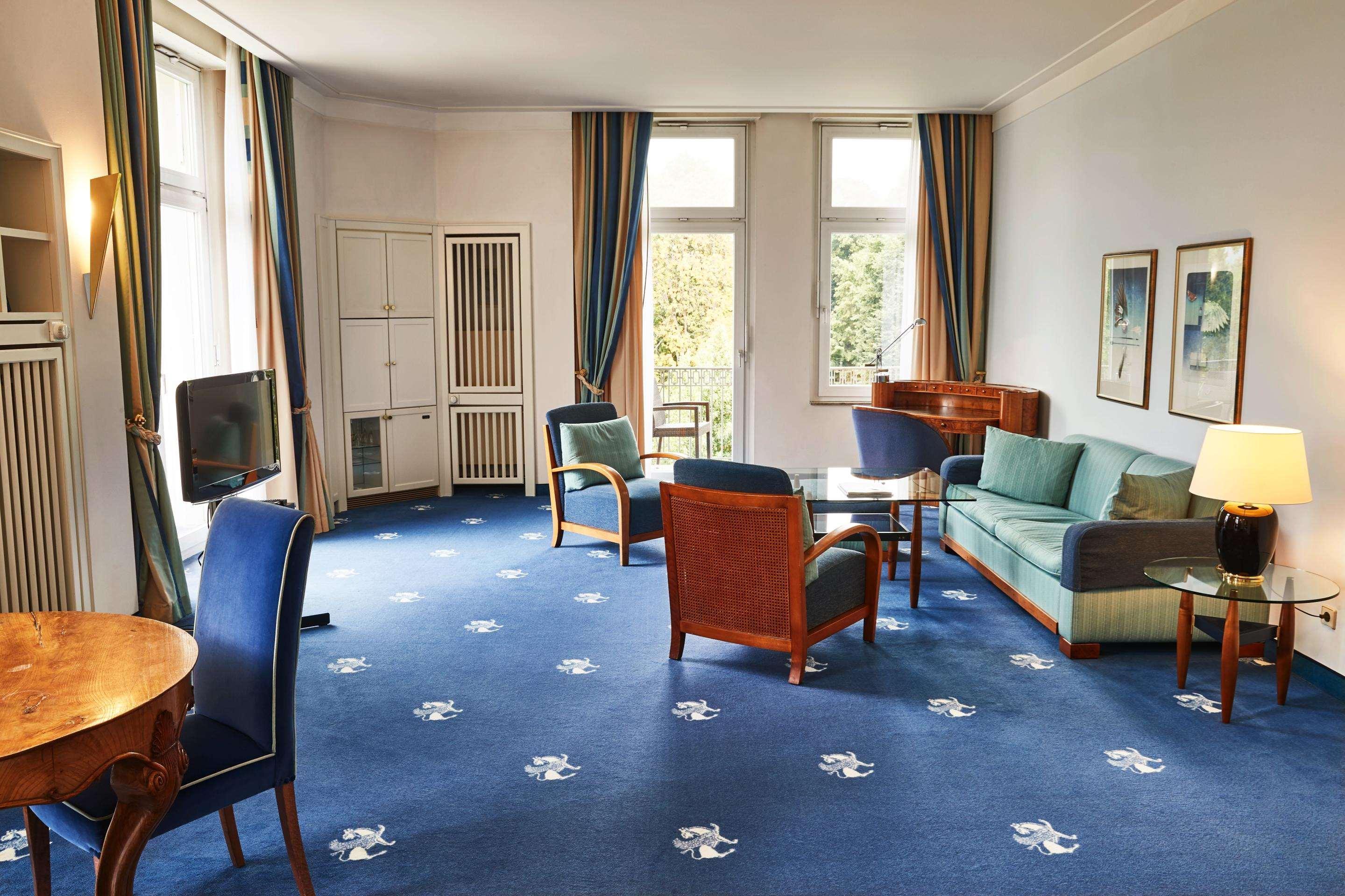 فندق وسبا شتيجنبرجر باد بيرمونت المظهر الخارجي الصورة A suite at the Hotel de Saxe