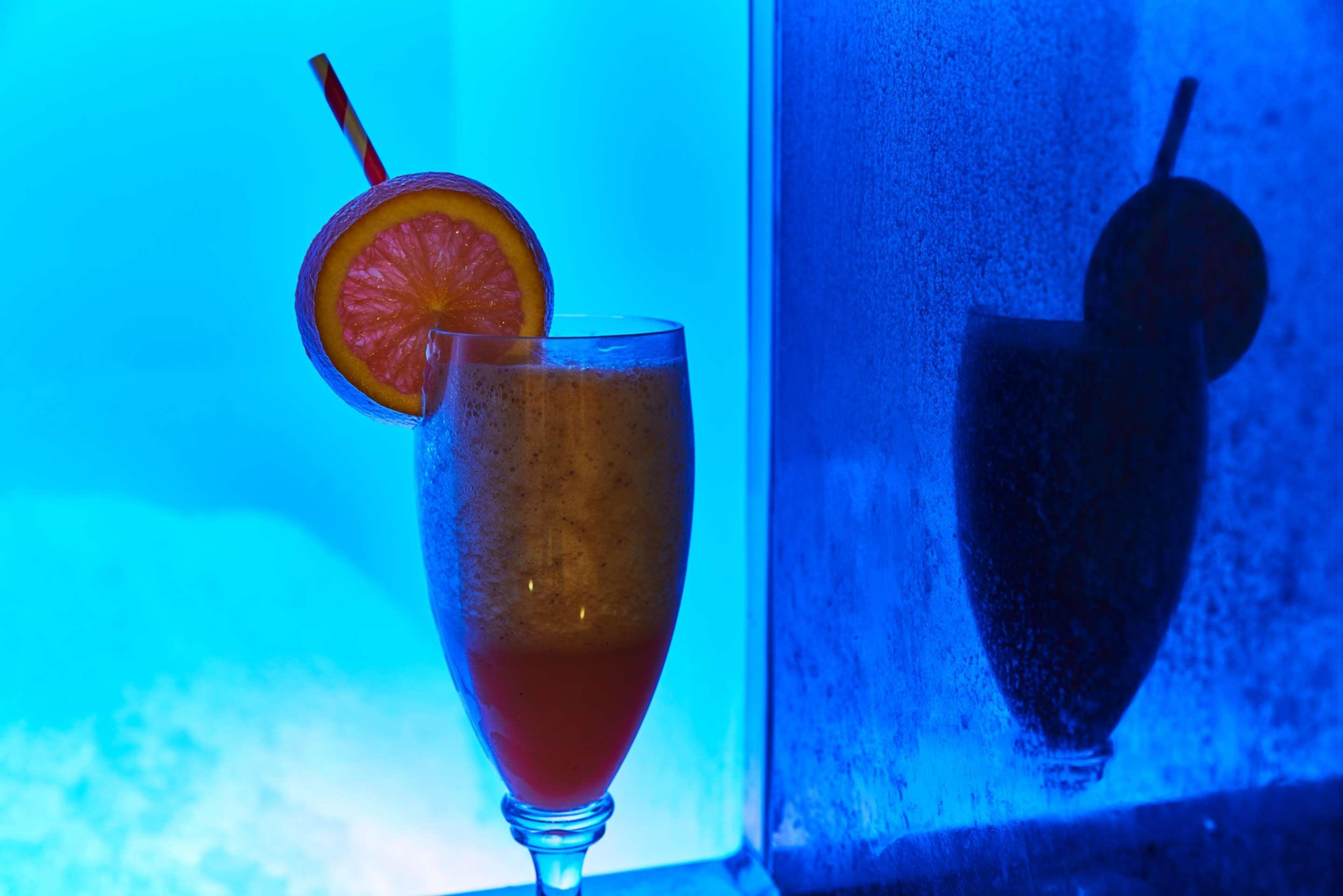 فندق وسبا شتيجنبرجر باد بيرمونت المظهر الخارجي الصورة A glass of grapefruit juice
